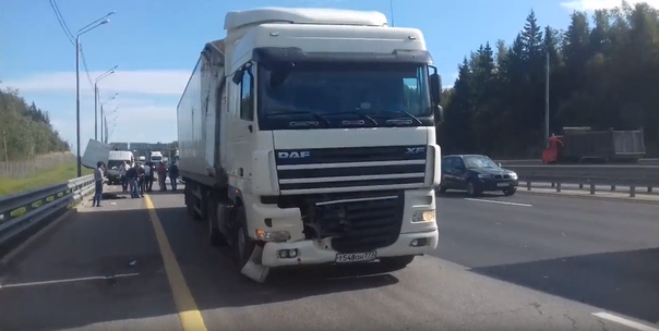 Аварии на Новорижском шоссе, после съезда на Покровское и заправки Шелл