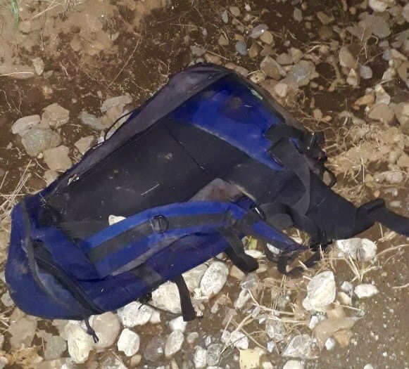 В Перхушково под мостом электричка сбила человека. Погиб мужчина, на вид лет 40. Одет в синие джинсы...