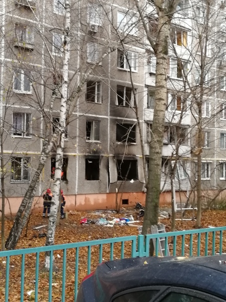 На юго-западе Москвы ранним утром произошел пожар в девятиэтажном доме на улице Островитянова. Возго...