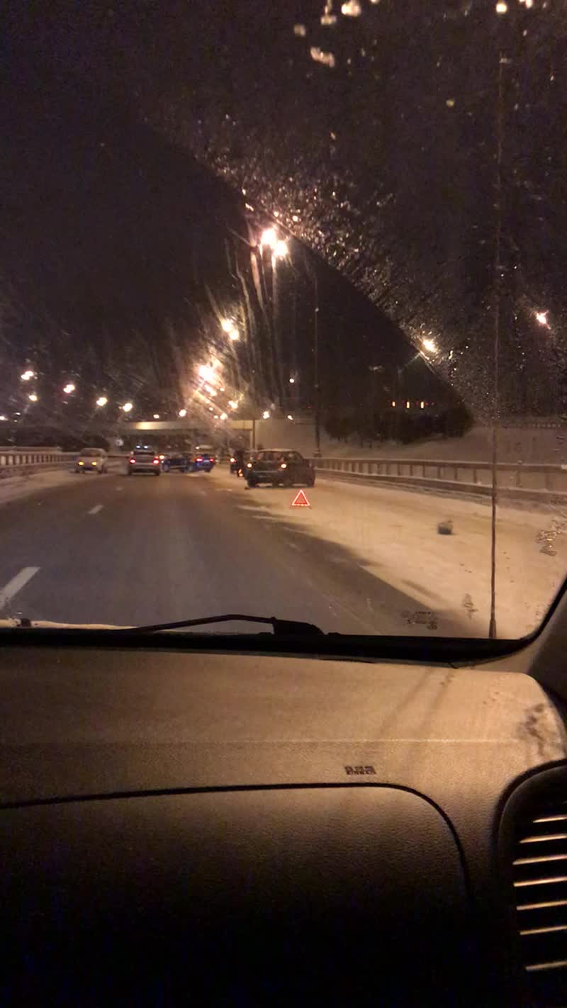 Боровское шоссе, после съезда на Внуково.