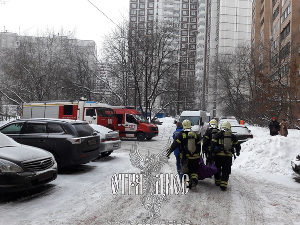 Сегодня днём в районе Отрадное по адресу: ул. Римского-Корсакова, д. 6, произошёл пожар. В одной из ...