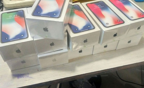 Гражданин России не задекларировал дорогостоящие электронные устройства марки Apple, сообщили в прес...