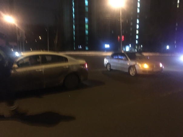 Есть очевидцы ДТП на перекрёстке с Северодвинской улице на Осташковскую. Нужна запись с регистратора...