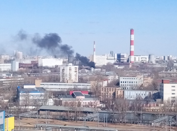 В районе МЦК Андроновка,  что то горит.