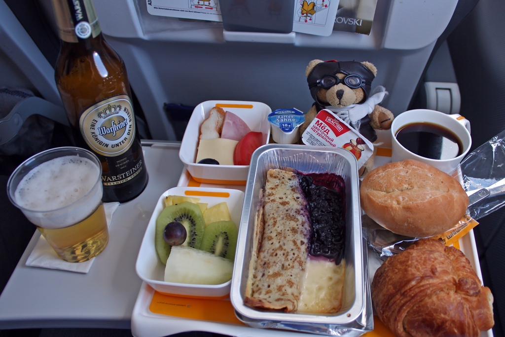 Пассажиры сегодняшнего рейса A3 4210 Aegean Airlines - отзовитесь!

В самолёте отведал их еды, а пос...