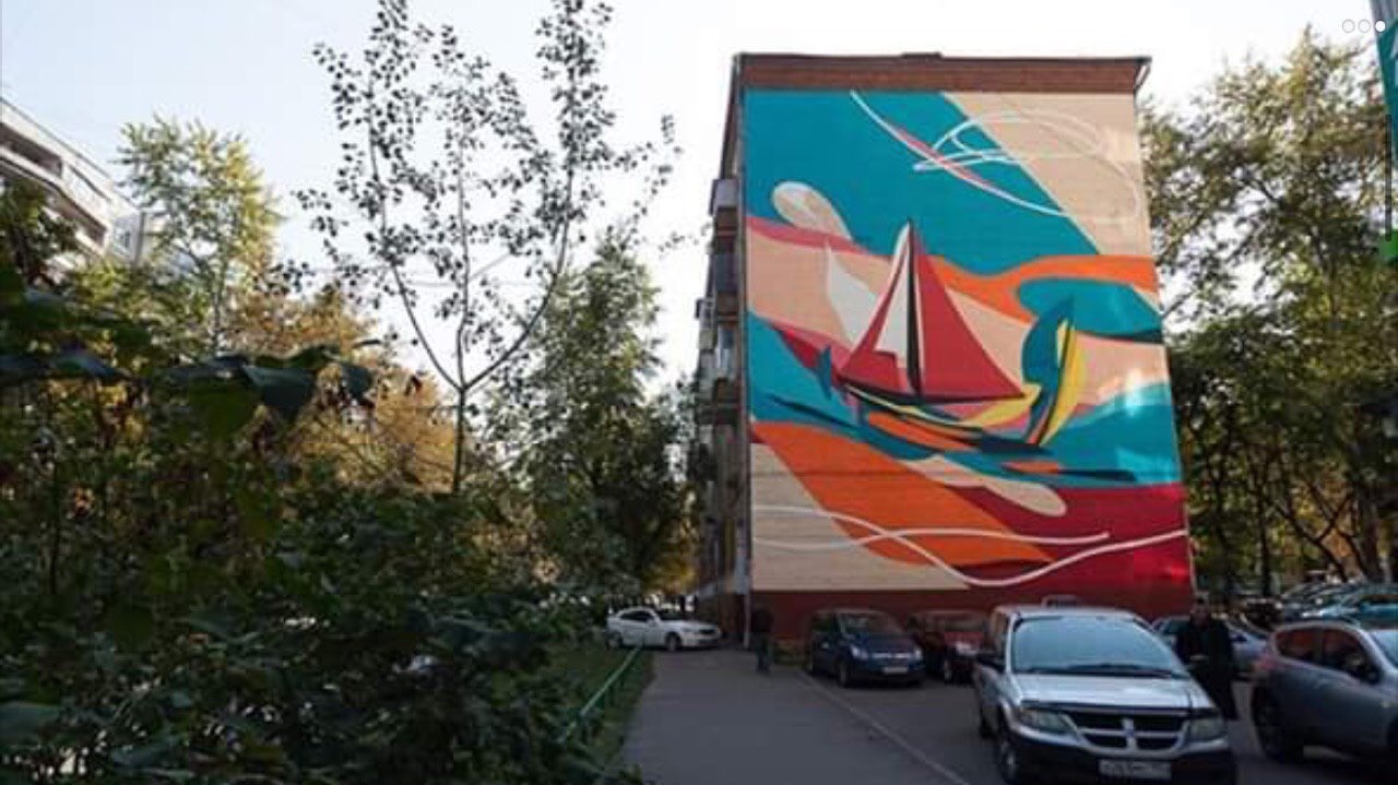 В Марьино закрасили граффити «Кораблик». Так же лучше, правда?