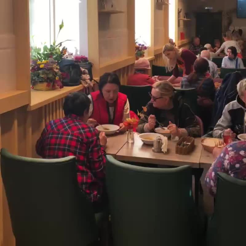Доброты в нашу ленту.

На Тушинской, 12 открылось кафе «Добродомик», где бесплатно угощают обедом пе...