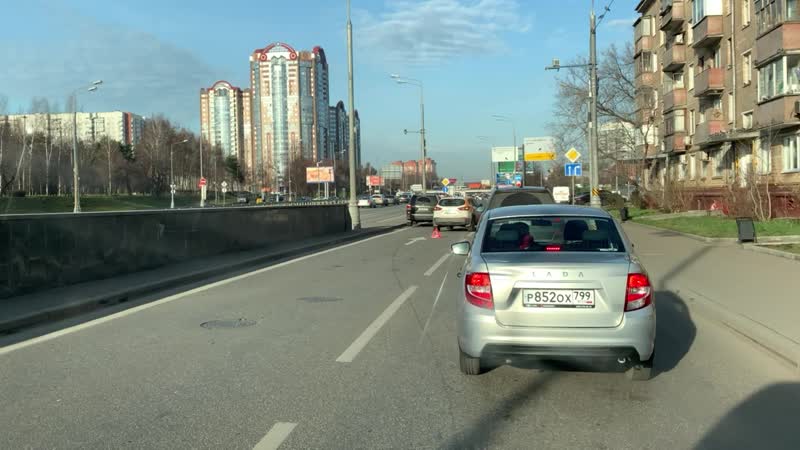 Аминьевское шоссе, съезд на Кутузовский проспект.
