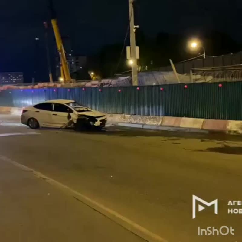 Видео с места ДТП на улице Каховка.
Источник: АГН Москва