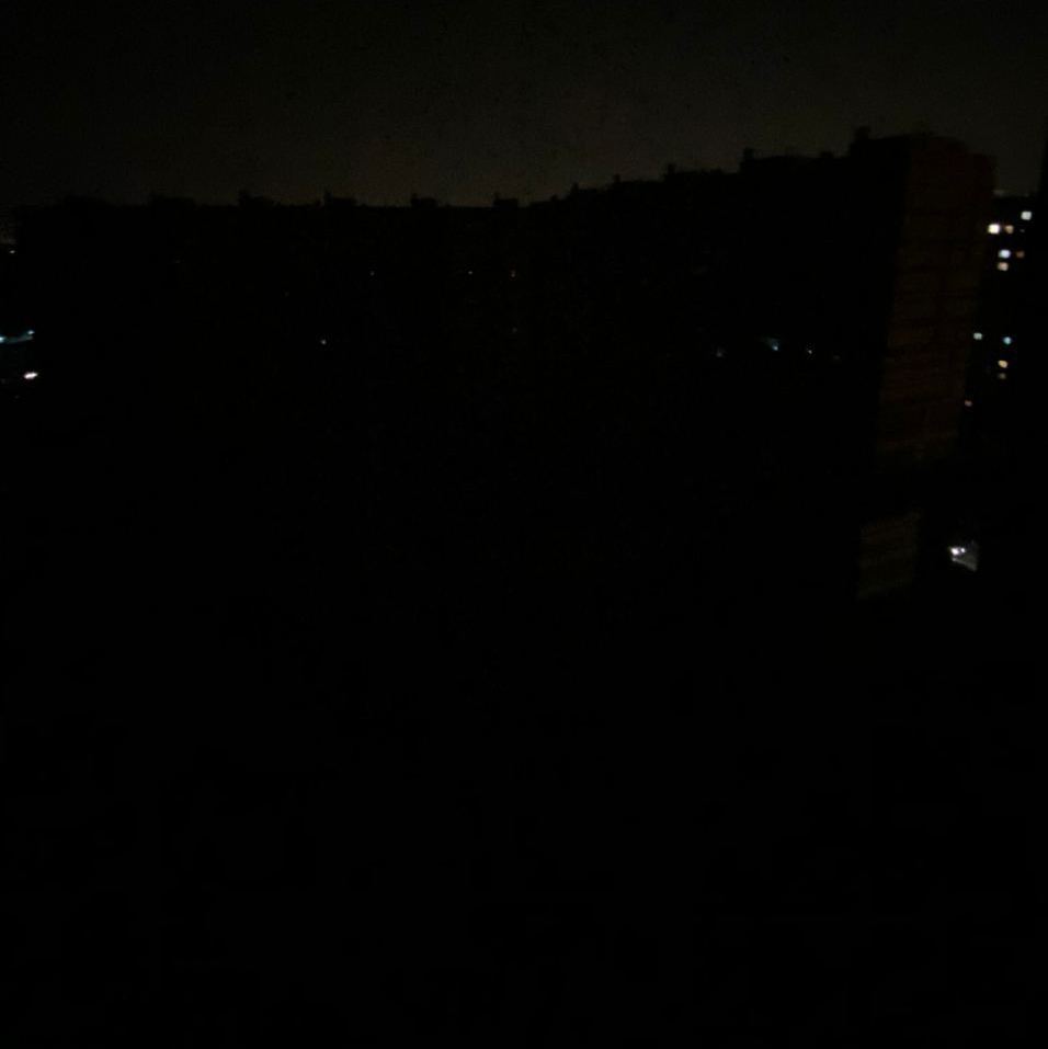 Так выглядит ЖК "Пригород Лесное", где второй день нет света и многие остаются без горячей воды.