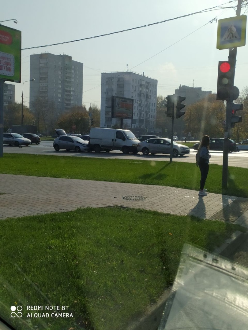 ДТП на пересечении Рязанского проспекта и Ташкентской улицы.