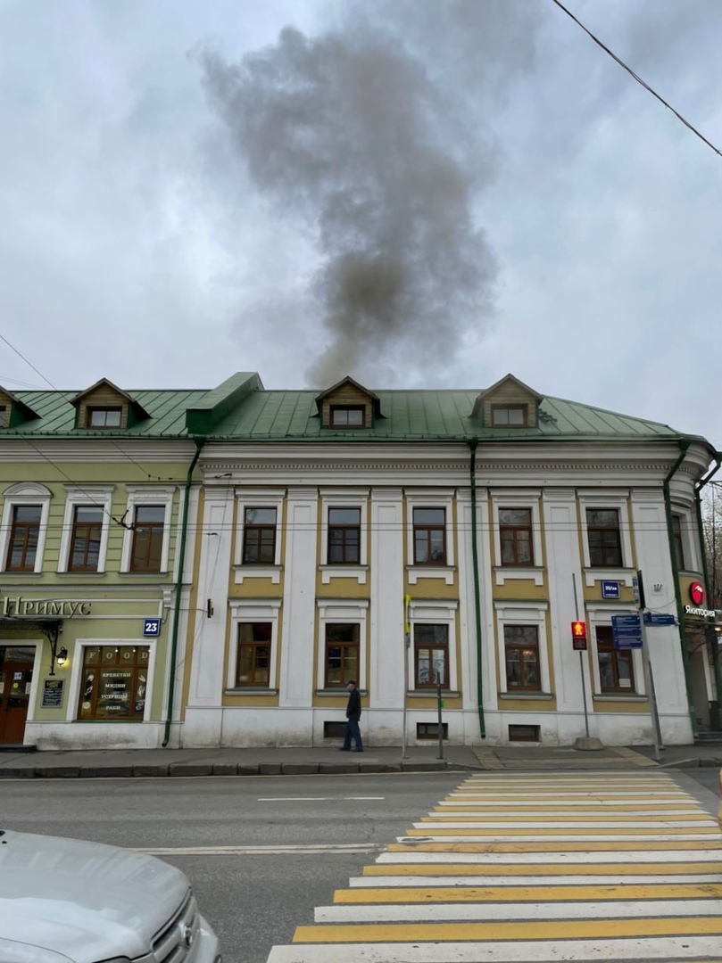 Пожар в Якитории на Бауманской.